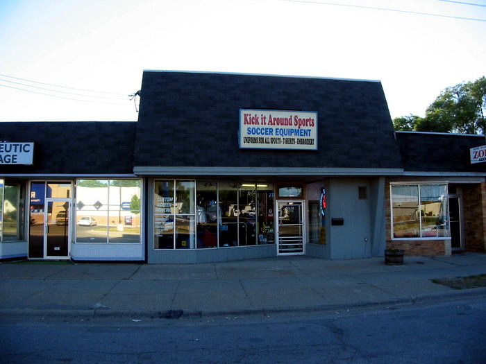 Lincoln Theatre - June 2002 (newer photo)